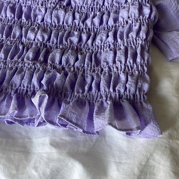 Lisa says gah blouse - Picture 4 of 5